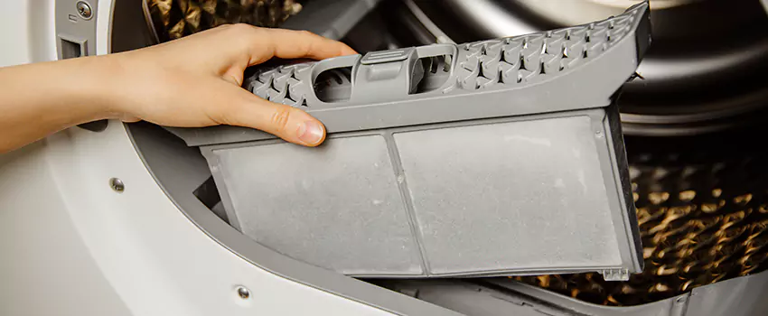 Signs Of A Clogged Dryer Lint Trap in Orange, Texas